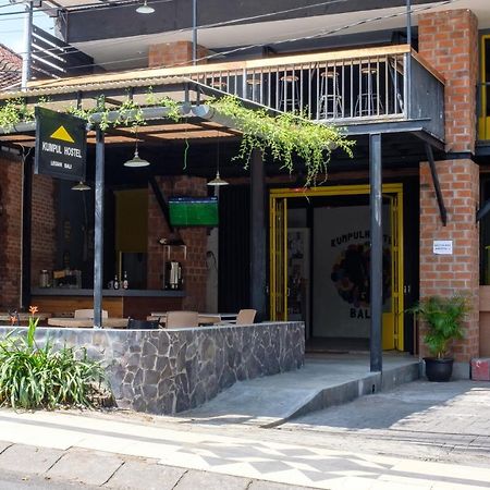 Kumpul Hostel Kuta เลอกีอัน ภายนอก รูปภาพ