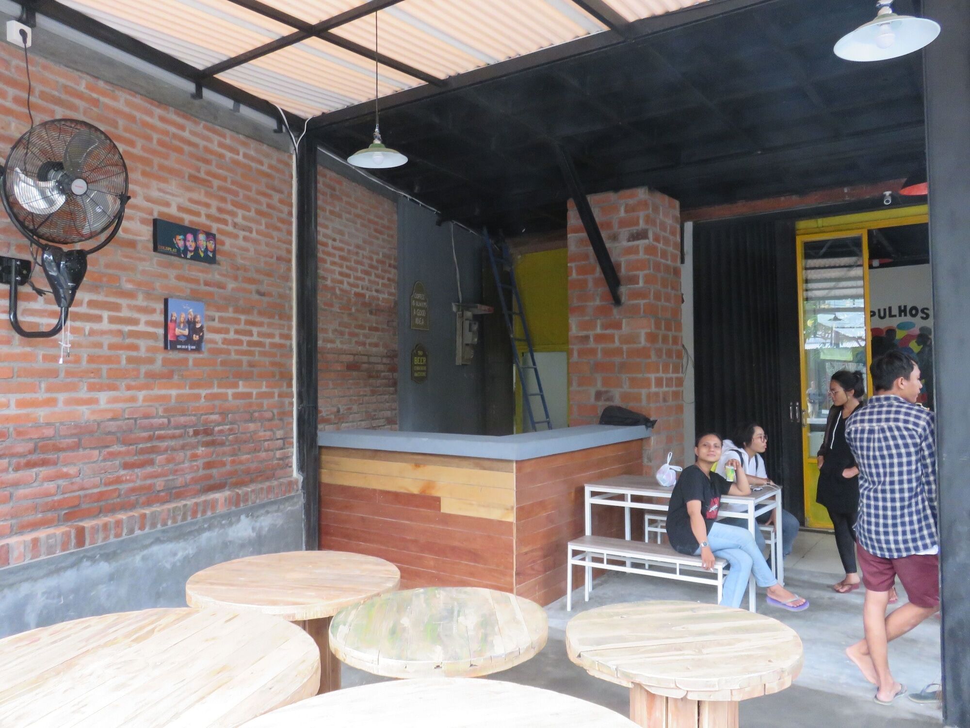 Kumpul Hostel Kuta เลอกีอัน ภายนอก รูปภาพ