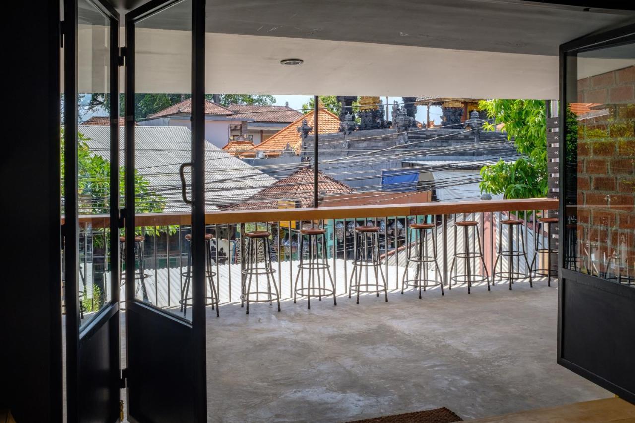 Kumpul Hostel Kuta เลอกีอัน ภายนอก รูปภาพ