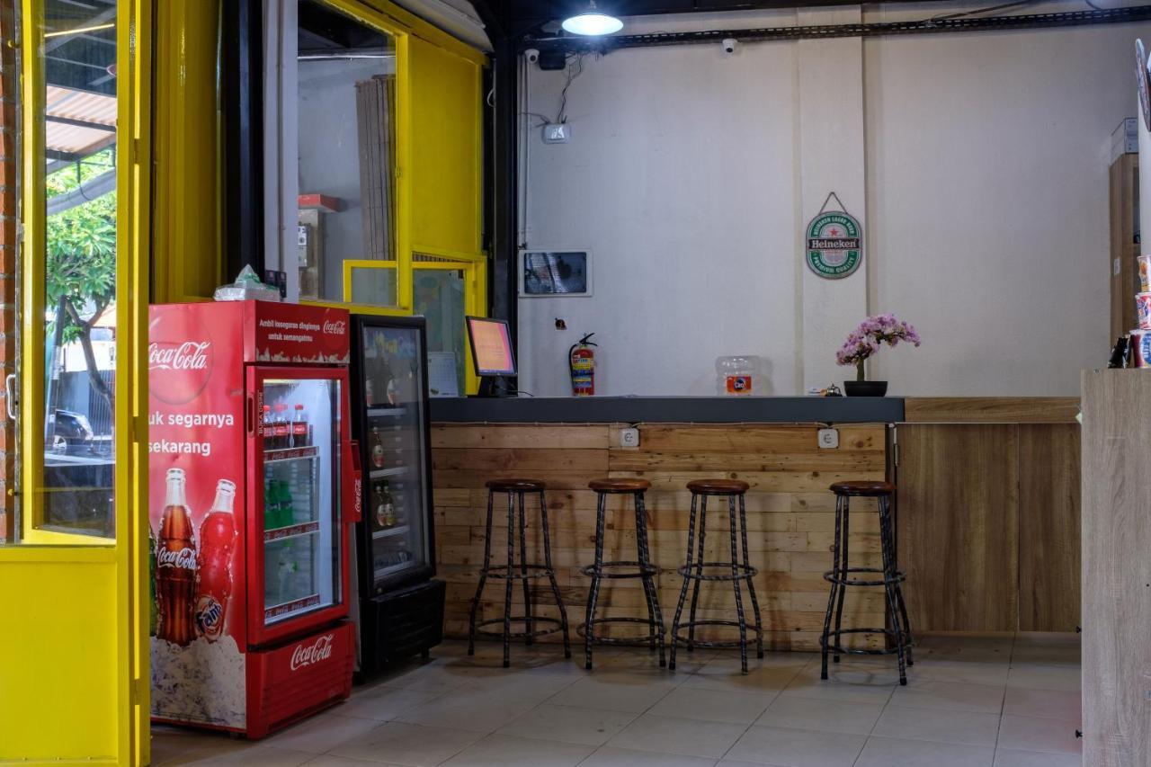 Kumpul Hostel Kuta เลอกีอัน ภายนอก รูปภาพ